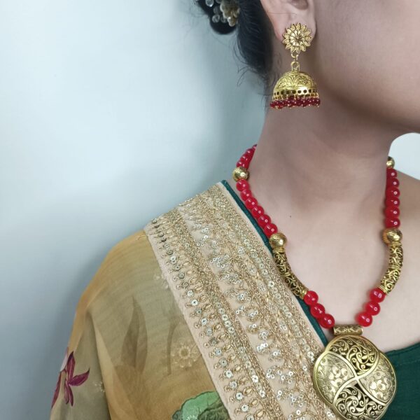 Red Glassbeads with Golden Pipe Necklace with Jhumka