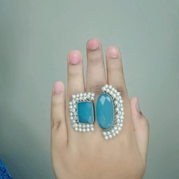 Statement Finger Ring with Monalisa Stone